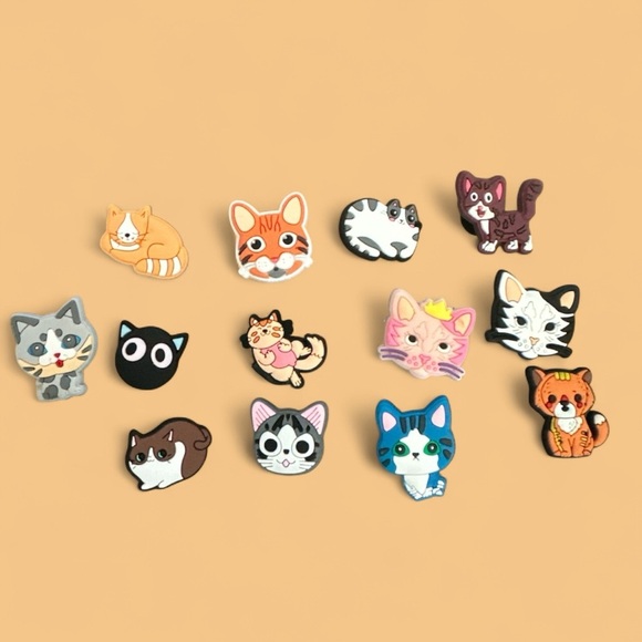 Set of 13 Cat-Themed Croc Charms – Adorable Cartoon Kitty Shoe Accessories - Picture 3 of 3